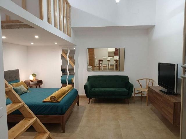 Dúplex en alquiler en calle De Déu i Mata, Barcelona, de 50 m² por 1.200