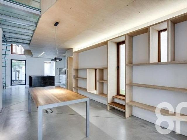 Dúplex en alquiler en calle De la Ciutat de Granada, Barcelona, de 161 m² 2 habitaciones por 2.652