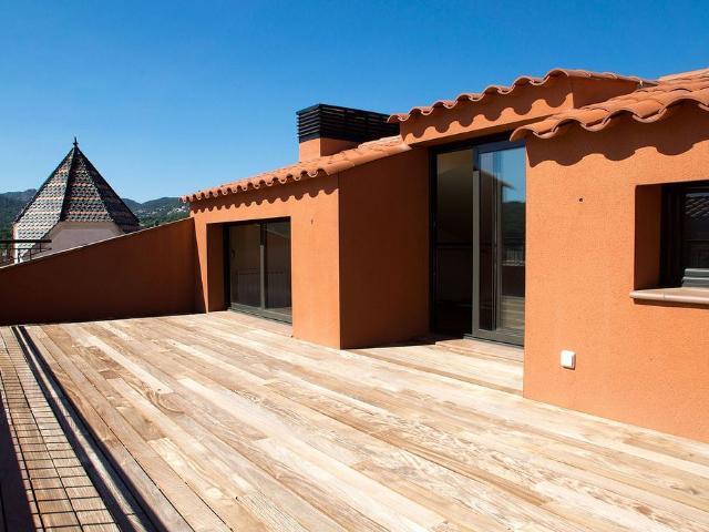 Dúplex en alquiler en calle De Sant Martirià, Sant Feliu de Guíxols, de 130 m² 3 habitaciones por 1.250