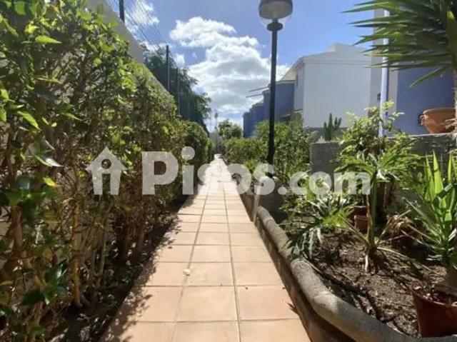 Dúplex en alquiler en Calle Tauro