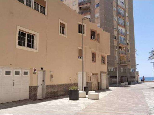 Dúplex en Alquiler en Almería