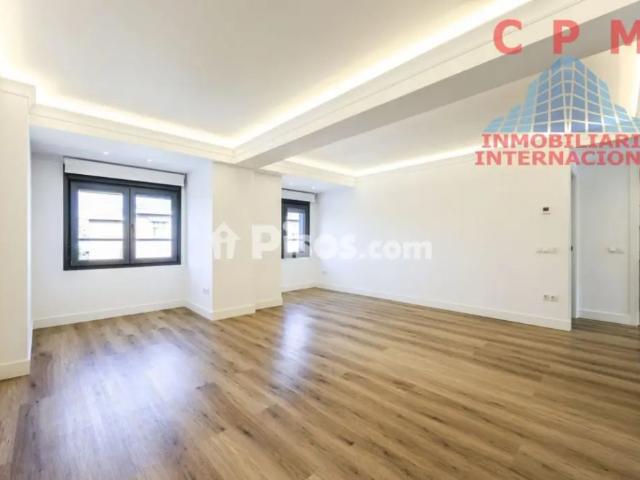 Dúplex en alquiler en Guindalera