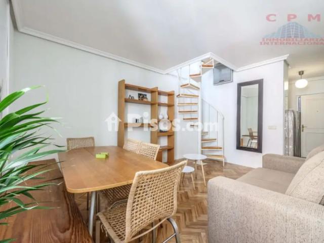 Dúplex en alquiler en Embajadores Lavapiés