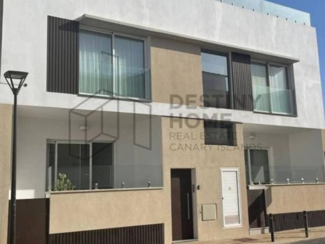 Dúplex en Alquiler en La Oliva