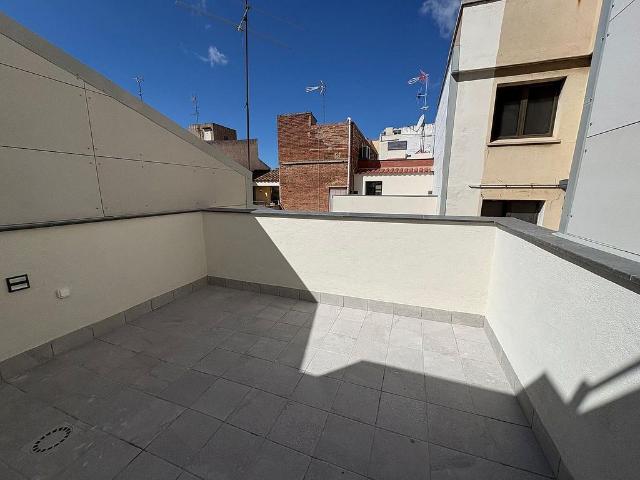 Dúplex en alquiler en Sabadell, de 104 m² 3 habitaciones por 2.300
