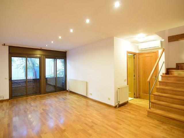 Dúplex en alquiler en Sant Cugat del Vallès, de 95 m² 3 habitaciones por 1.490