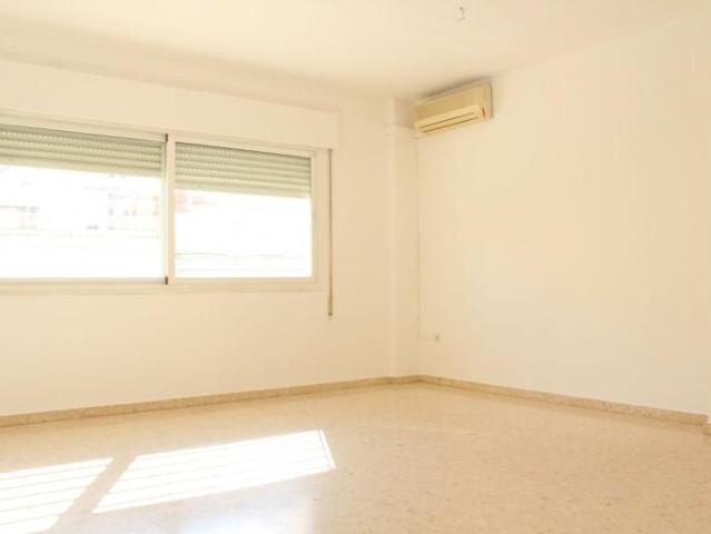 Duplex en alquiler en Sevilla, Ronda de Triana Patrocinio Turruñuelo