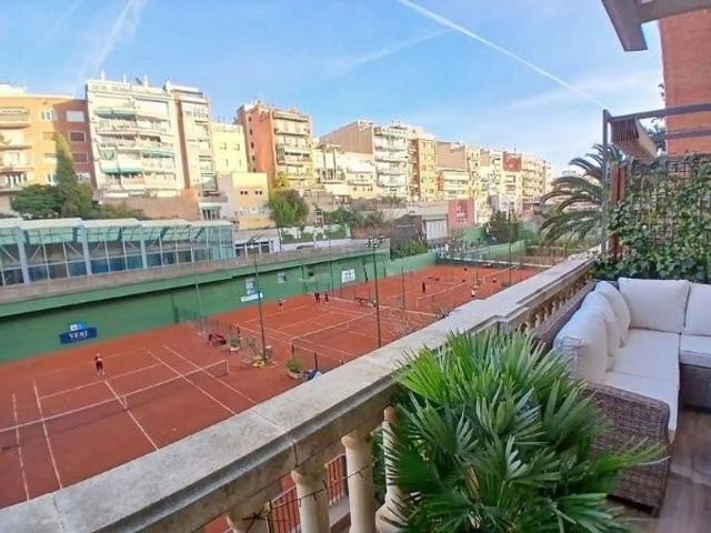 Dúplex en alquiler en pasaje De Forasté, Barcelona, de 180 m² 3 habitaciones por 3.500