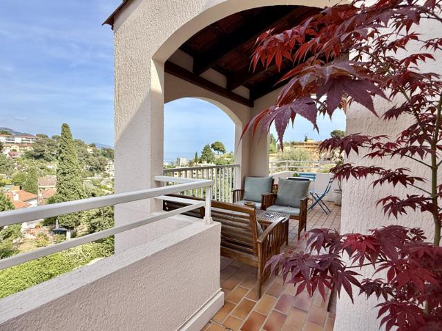 DUPLEX EN DERNIER ÉTAGE 4 PIÈCES 100M2 ROQUEBRUNE CAP MA