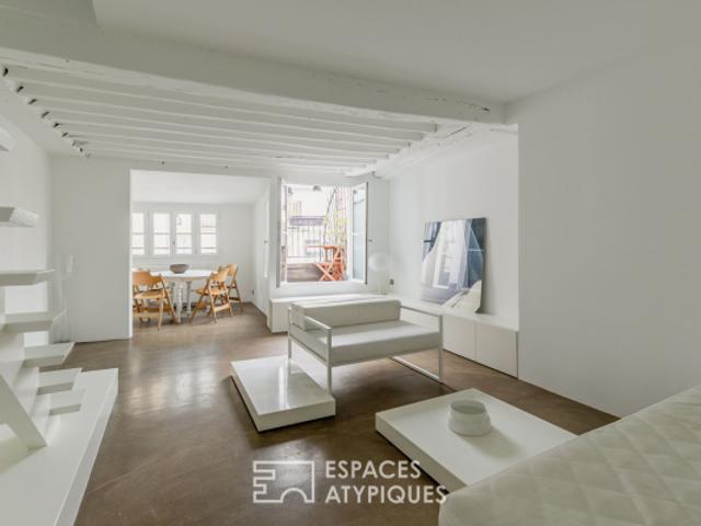 Duplex en dernier étage avec terrasse repensé par architecte