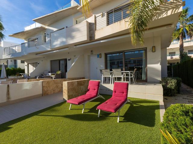 Dúplex en esquina Modelo Ivory – Ciudad Quesada, Urb. Gran Sol