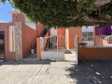 Duplex en Planta Baja Remodelado en Infonavit Jabalies Mazatlan