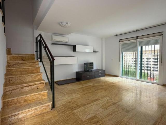 Duplex en venta Almería