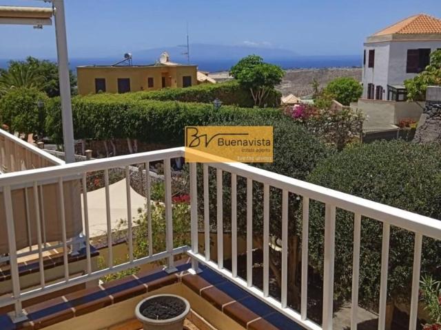 Duplex en venta Arona