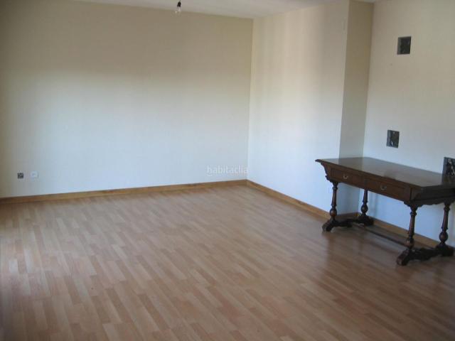 Dúplex en venta en Colmenarejo. DUPLEX 3 DORMITORIOS CON 2 BAÑOS. Dúplex.
