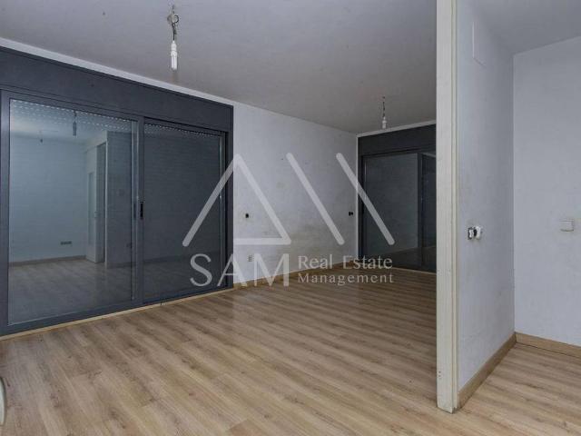 Dúplex en Venta en Congost Santa Caterina
