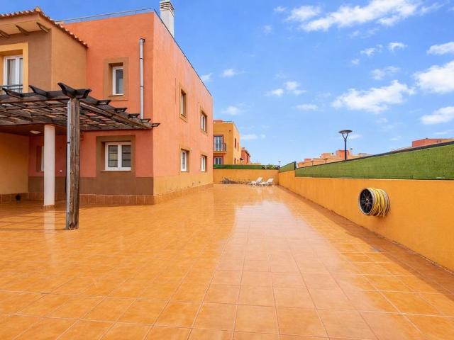 Dúplex en Venta en Corralejo