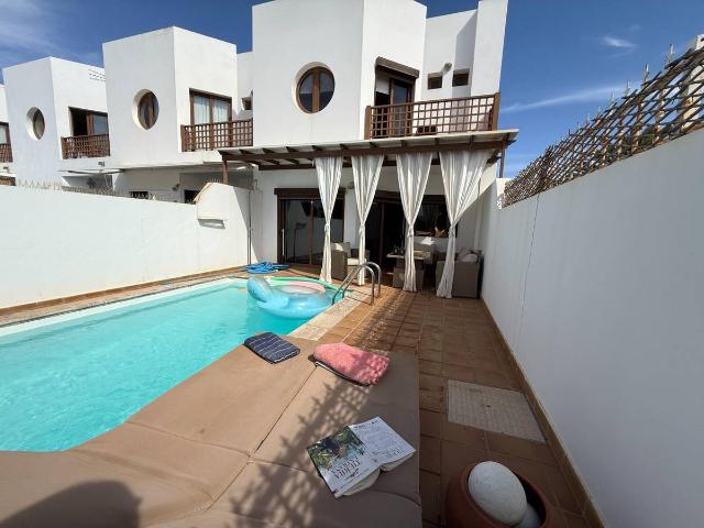 Dúplex en Venta en Costa Teguise