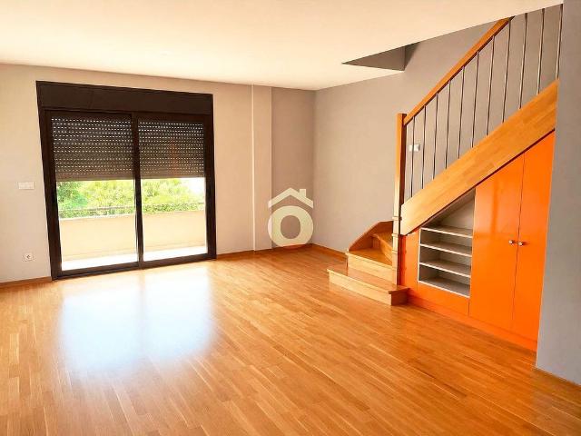 Dúplex en venta en calle Ametllers, Collbató, de 105 m² 3 habitaciones por 330.000