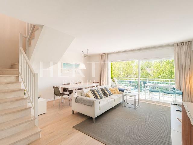 Dúplex en venta en calle Gavines, Castell Platja d´Aro, de 84 m² 4 habitaciones por 675.000