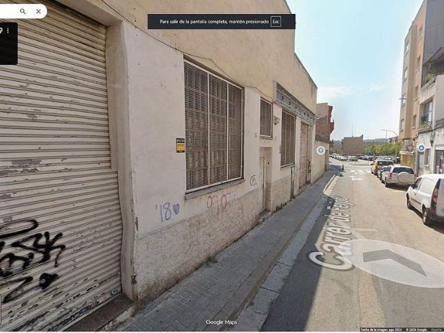 Dúplex en venta en calle De Feijóo, Sabadell, de 110 m² 3 habitaciones por 310.000