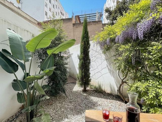 Dúplex en venta en calle De Huelva, Barcelona, de 104 m² 3 habitaciones por 469.000