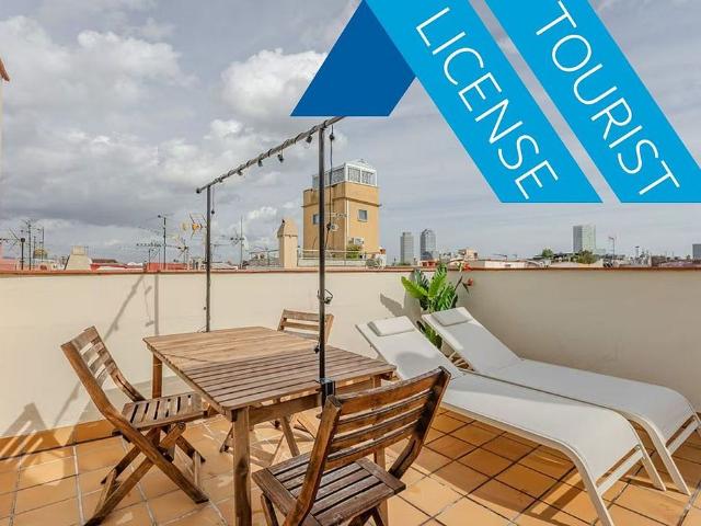 Dúplex en venta en calle De la Volta D'en Bufanalla, Barcelona, de 40 m² 1 habitación por 560.000