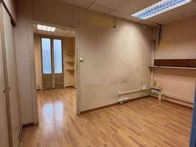 Dúplex en venta en calle De Les Roselles, Hospitalet de Llobregat, L´, de 200 m² 4 habitaciones por 490.000