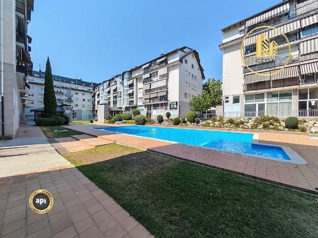Dúplex en venta en calle De Salvador Seguí, Terrassa, de 74 m² 3 habitaciones por 229.700