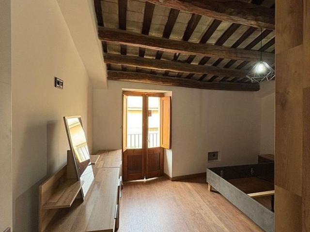 Dúplex en venta en calle De Santa Gertrudis, Vilanova i La Geltrú, de 94 m² 4 habitaciones por 365.000