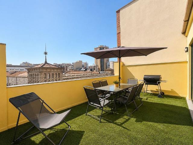 Dúplex en venta en calle De Pin i Soler, Tarragona, de 72 m² 3 habitaciones por 299.000