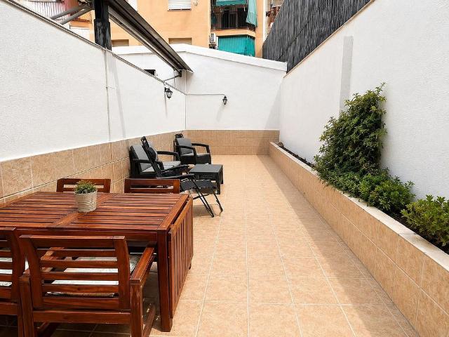 Dúplex en venta en calle De Wagner, Badalona, de 101 m² 3 habitaciones por 322.000