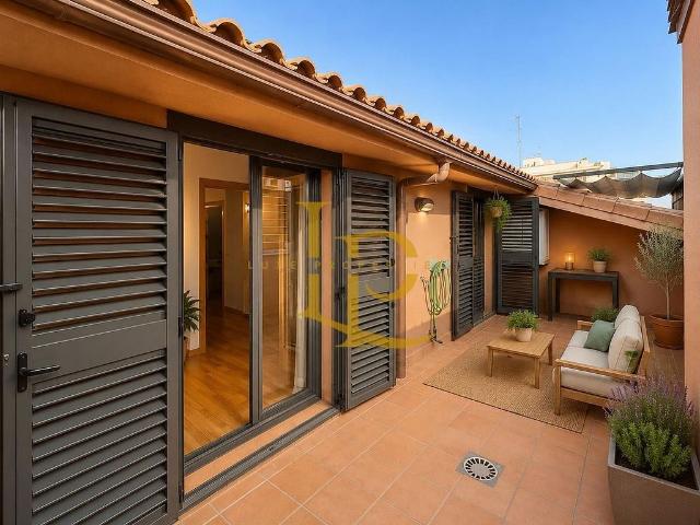 Dúplex en venta en calle De Víctor Balaguer, Rubí, de 106 m² 3 habitaciones por 315.000