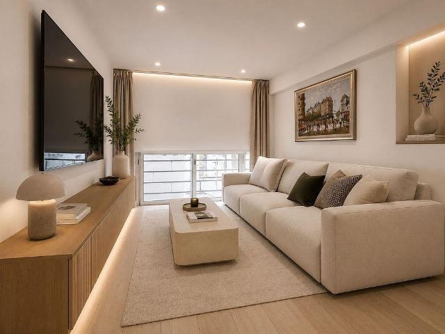Dúplex en venta en calle De Vilamarí, Barcelona, de 80 m² 3 habitaciones por 370.000