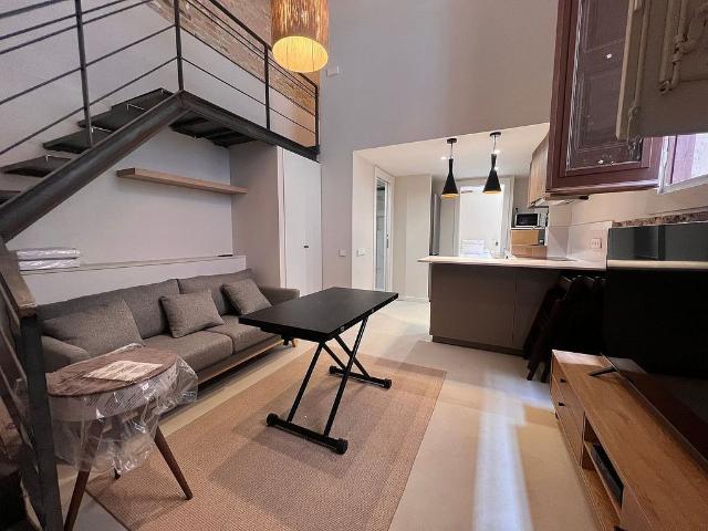 Dúplex en venta en calle Del Socors, Barcelona, de 48 m² 2 habitaciones por 240.000