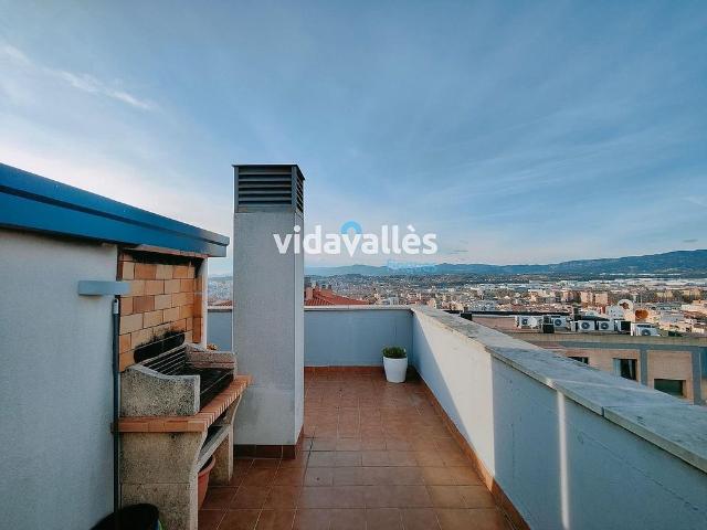 Dúplex en venta en calle Del Terme, Granollers, de 107 m² 3 habitaciones por 289.000