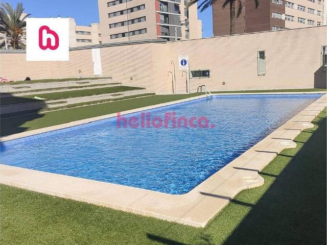 Dúplex en venta en calle Del Tresmall, Badalona, de 130 m² 4 habitaciones por 650.000