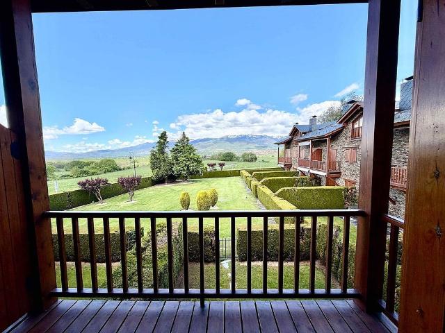 Dúplex en venta en calle D'espagne, Palau de Cerdanya, de 100 m² 4 habitaciones por 395.000