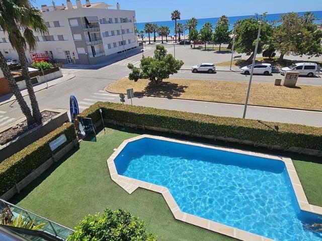 Dúplex en venta en calle Jaume I de, Cubelles, de 129 m² 3 habitaciones por 475.000