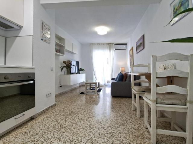 Dúplex en venta en calle Javier Lasso de la Vega. Sevilla
