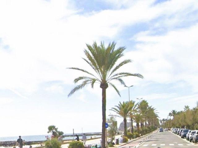 Dúplex en venta en calle Margarida Xirgu, Sitges, de 113 m² 2 habitaciones por 245.000