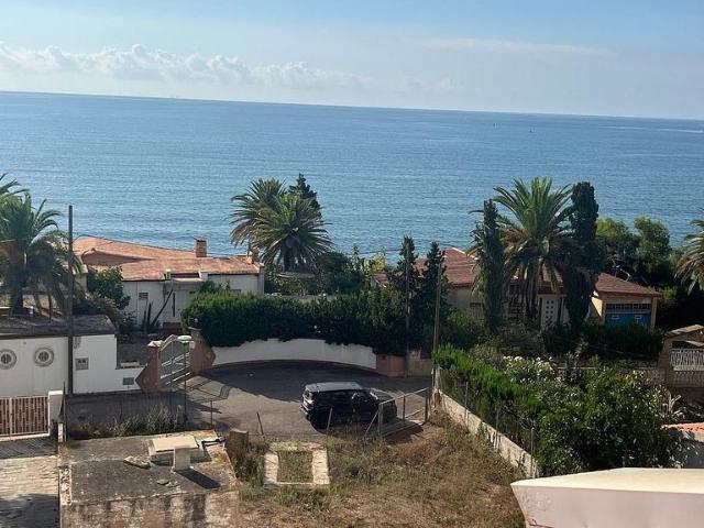 Dúplex en venta en calle Mérida E, Alcanar, de 85 m² 3 habitaciones por 170.000