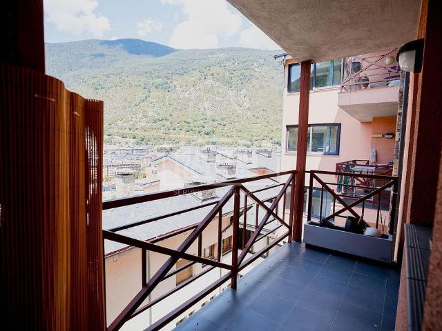 Dúplex en venta en calle Mirador D'encamp, Encamp, de 164 m² 5 habitaciones por 750.000