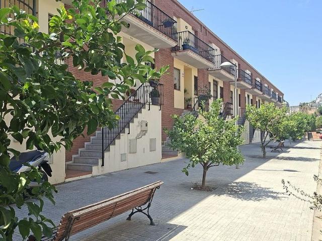 Dúplex en venta en calle Noguera, Pineda de Mar, de 100 m² 3 habitaciones por 380.000