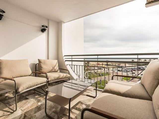Dúplex en venta en calle Salins Línea, Castelló d´Empúries, de 70 m² 1 habitación por 295.000