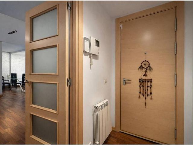 Dúplex en venta en calle Roger de Flor, Santpedor, de 100 m² 3 habitaciones por 265.000