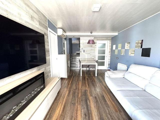 Dúplex en venta en Callús, de 111 m² 3 habitaciones por 225.000