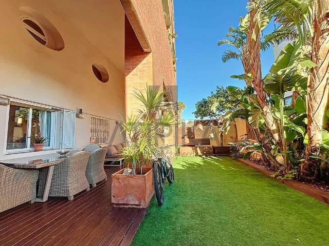Dúplex en Venta en Can Pei