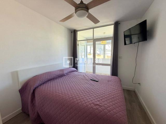 Dúplex en venta en Candelaria, Las Caletillas Punta Larga. REDPISO PONE A LA VENTA ESTE MARAVILLOSO DUPLEX EN CANDELARIA. Dúplex.