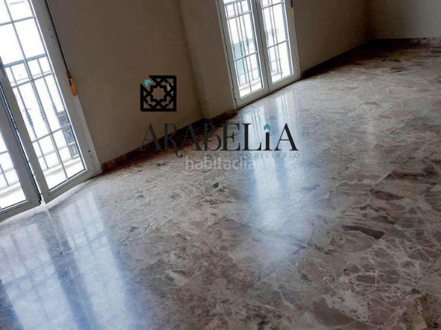 Dúplex en venta en Carlota La. Amplio Dúplex en La Carlota a la Venta por 182,000. Dúplex Carlota.